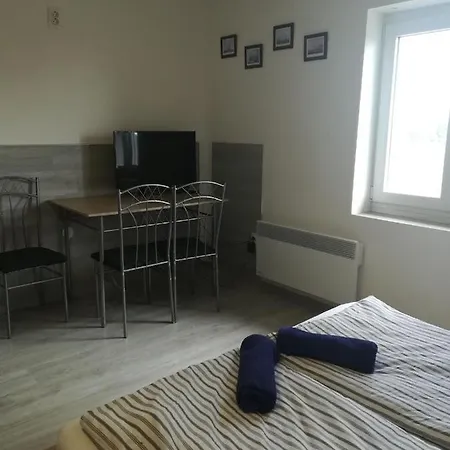 Appartement Kossuth Teri - Masodik Emeleti - Nopara